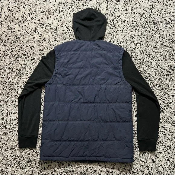 Travis Mathew Scavenger Hooded Golf Vest Jacket Navy Blue Grey Men’s Size Large - Picture 16 of 16